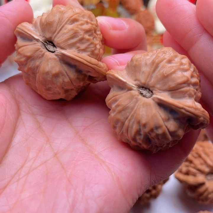 木质类文玩墩皇44