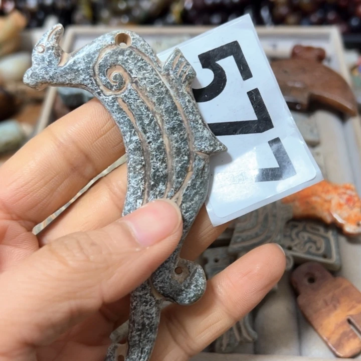 和田玉（糖玉）颈饰未镶嵌V****彤