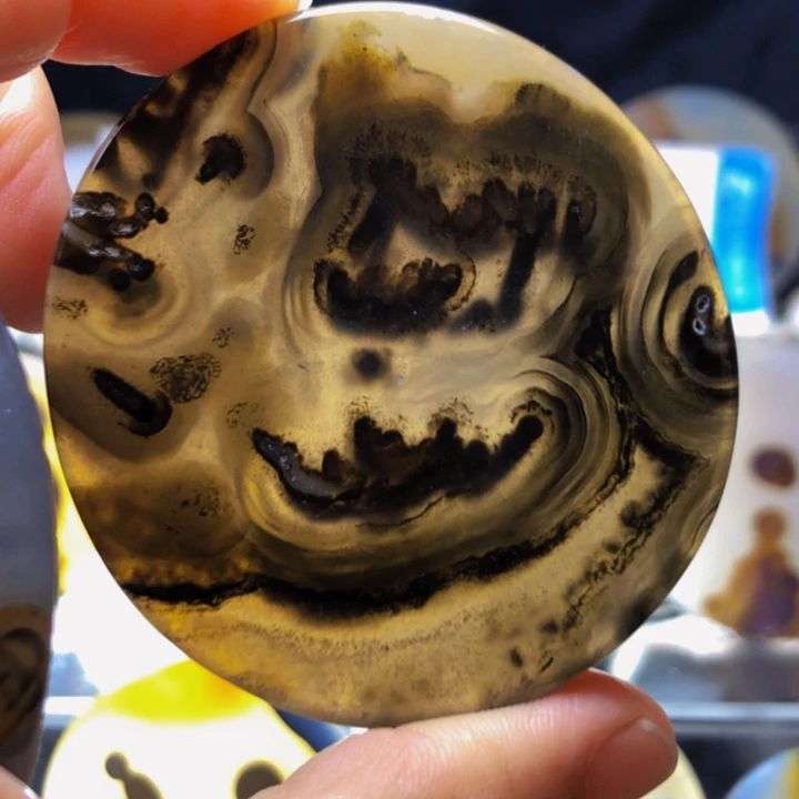 合金玛瑙/玉髓珠宝奇石太*150有瑕