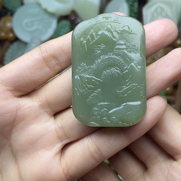 和田玉未镶嵌颈饰