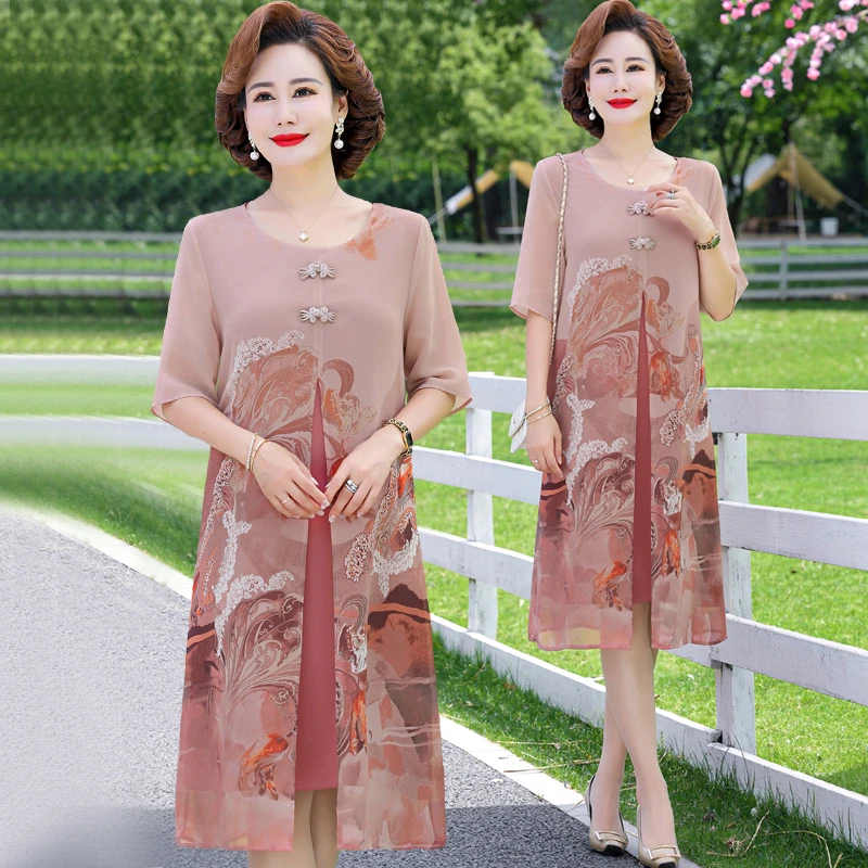 中年妈妈夏装2025新款气质裙子宽松大码中老年女装洋气雪纺连衣裙