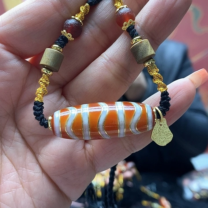 玛瑙/玉髓颈饰合金