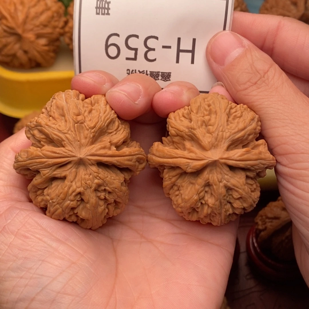 番***酋桃核把件粗筋45….