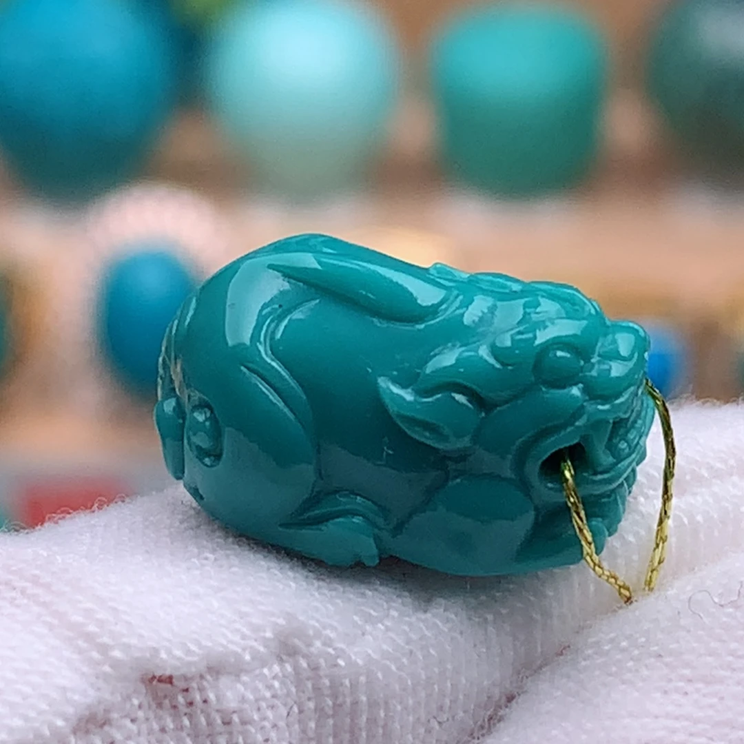 未镶嵌绿松石珠宝奇石