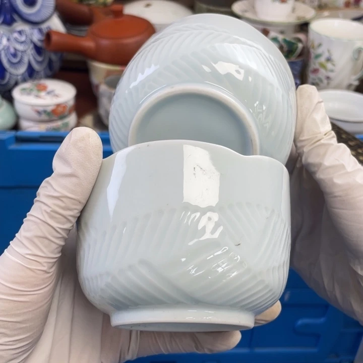 他家瓷器真美…开播了