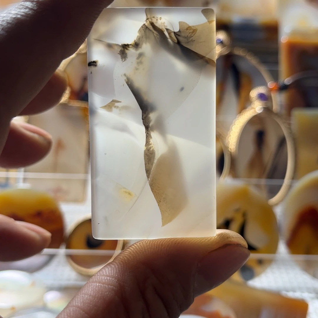 玛瑙/玉髓未镶嵌颈饰