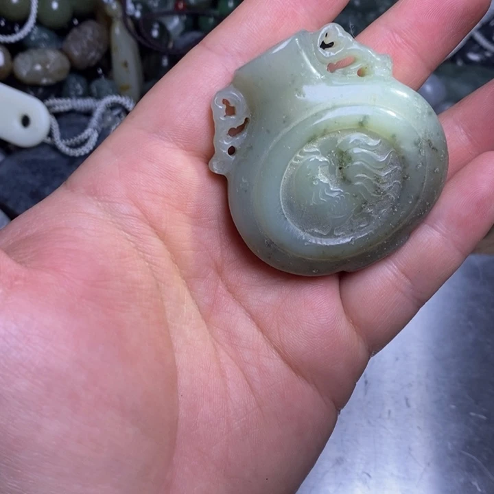 光***强和田玉未镶嵌挂件