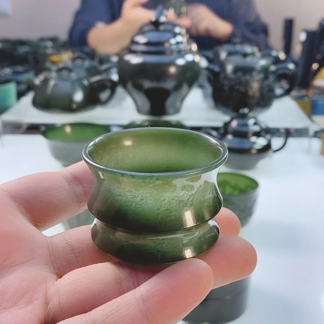 和田玉（青玉）把件未镶嵌微瑕