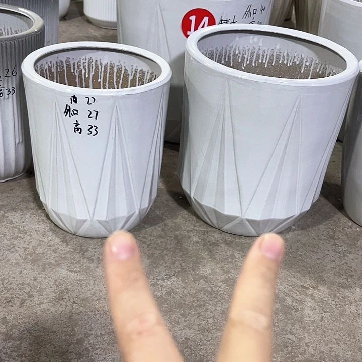 陶瓷大花盆陶瓷两个