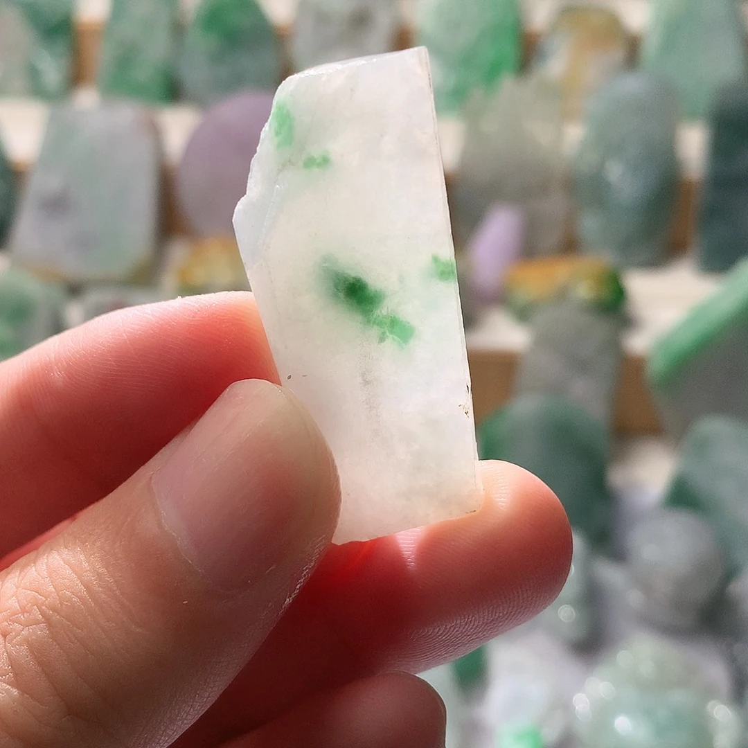翡翠散珠翡翠原石片料