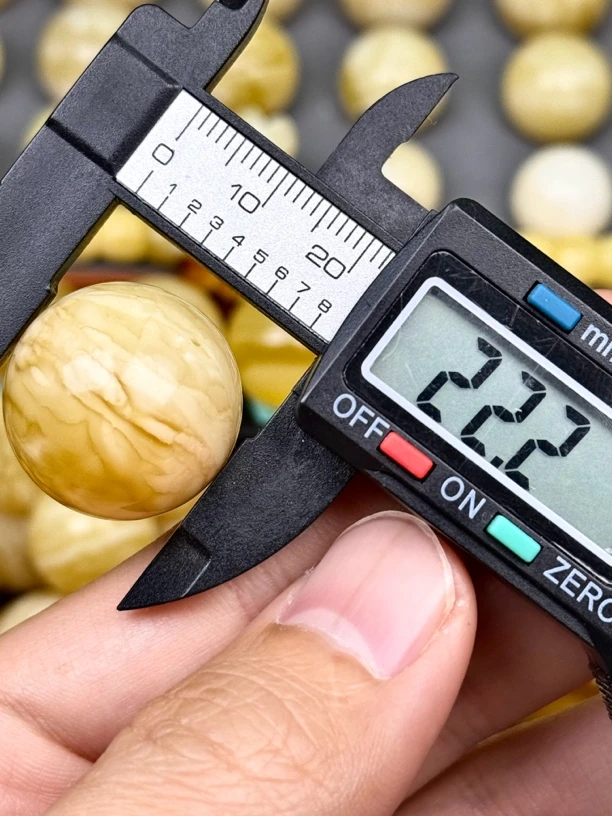 22.2mm俄料国矿一级料浓瓷白妖孽虎皮纹千层雪橘底金溶洞蜜蜡圆珠