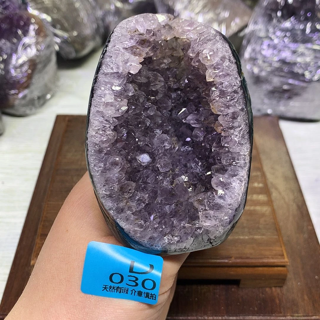 紫晶大型摆件（非配饰）未镶嵌?***?