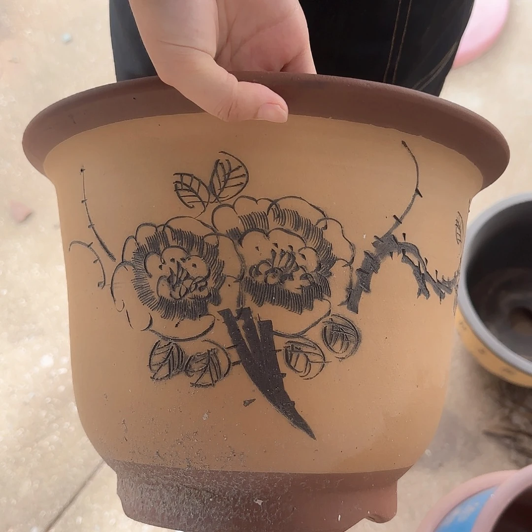 紫砂花盆瑕疵家里了