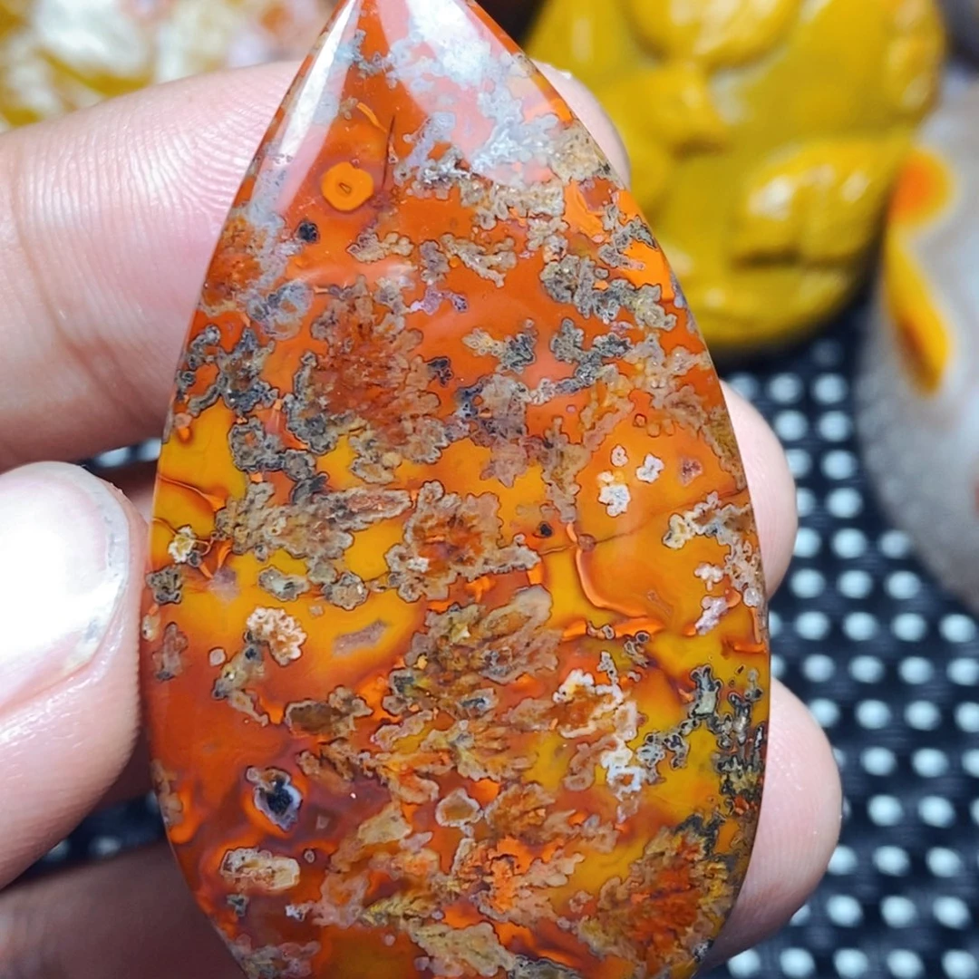 未镶嵌吊坠(不含链)玛瑙/玉髓?****?