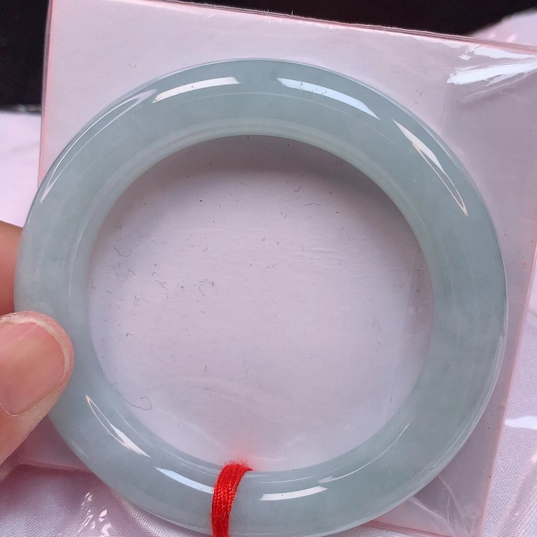 翡翠手镯未镶嵌55+ 翡翠手镯