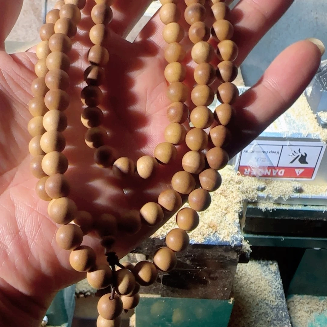 檀香木0.8规格108颗横黑福利