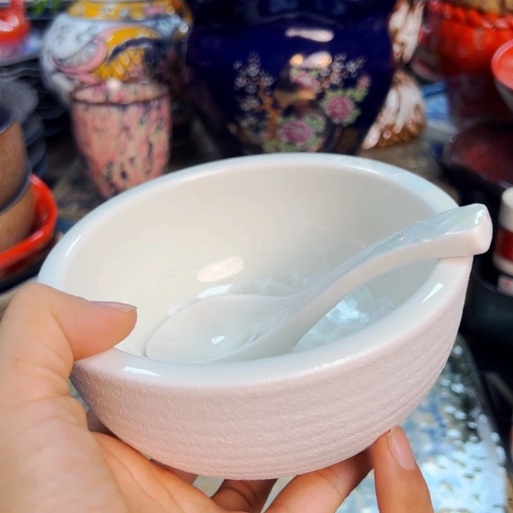 本店全场满20包邮。