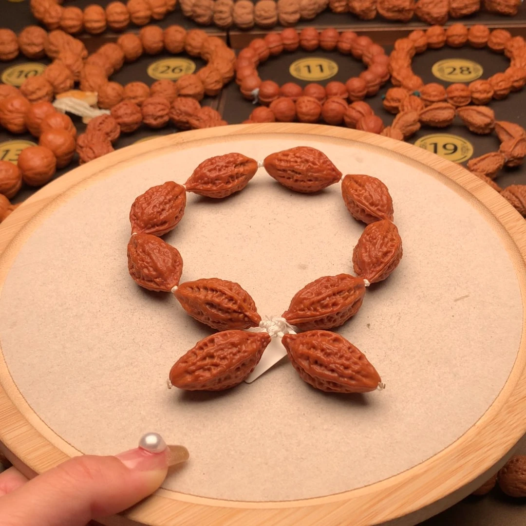 手串文玩核桃黄金叶