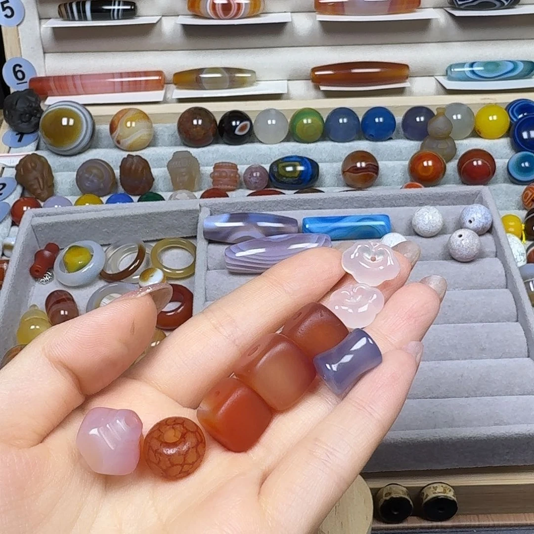 玛瑙/玉髓玛瑙未镶嵌?**爱