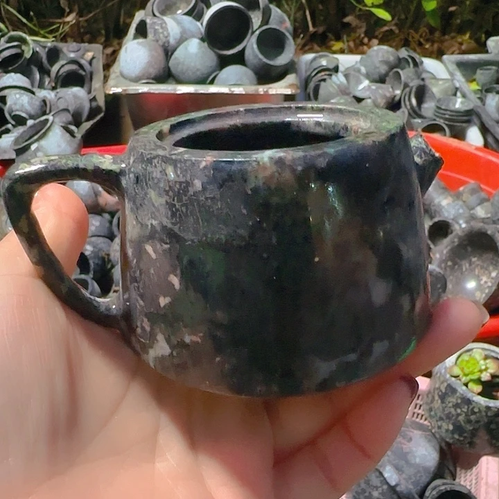 精美梅花玉精美梅花壶福利