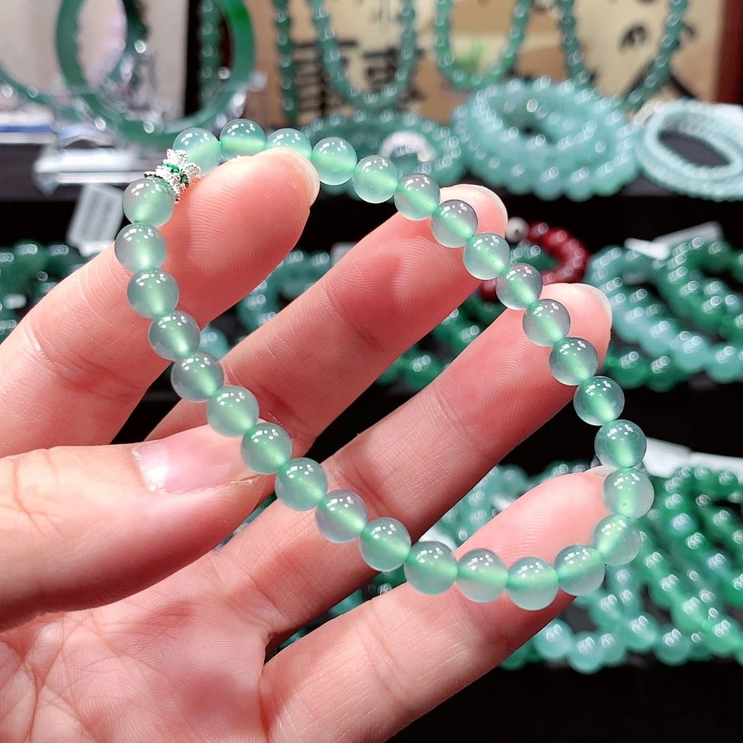 翡翠未镶嵌手链卡6.2