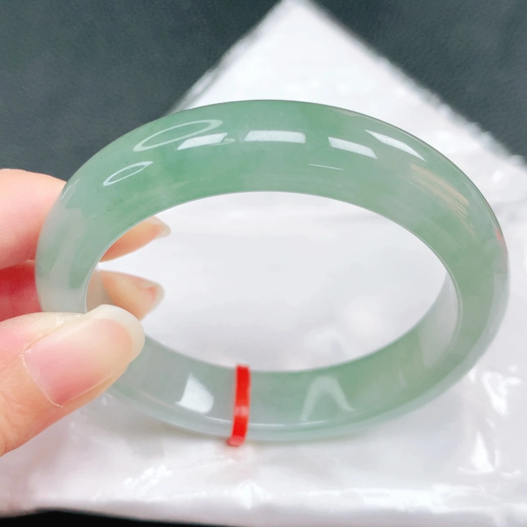 翡翠未镶嵌手镯53圈