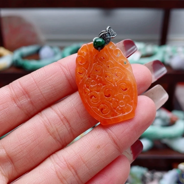 翡翠散珠吊坠0001