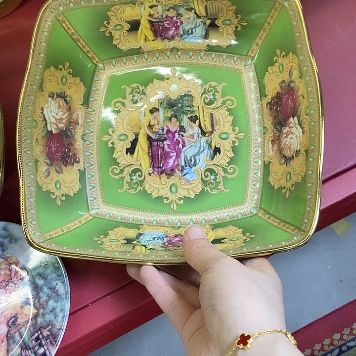 蜜***酒瓷片微瑕老货………………………………