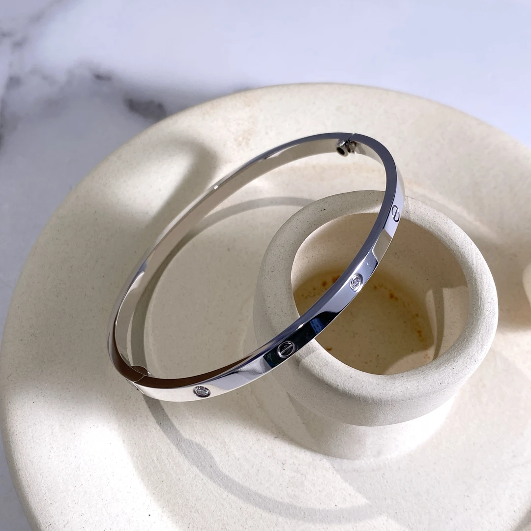 99新 Cartier/卡地亚  白金窄版六钻Love手镯