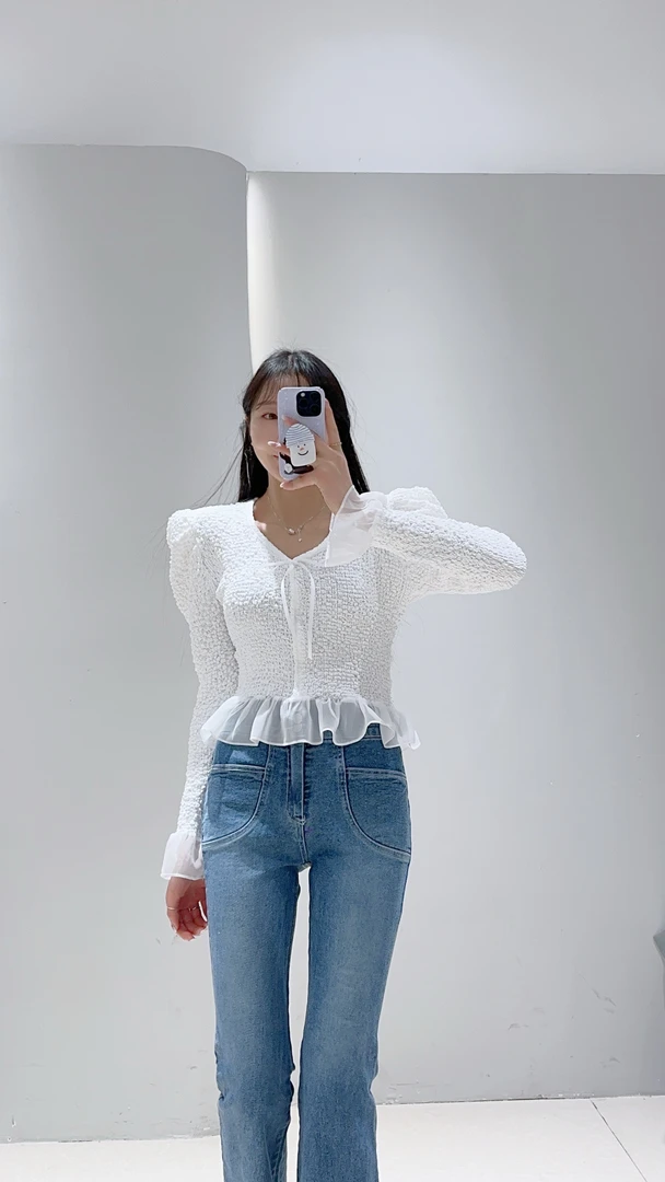 韩国东大门正品nana韩国女装no退no换肌理感飞飞边泡泡袖打底