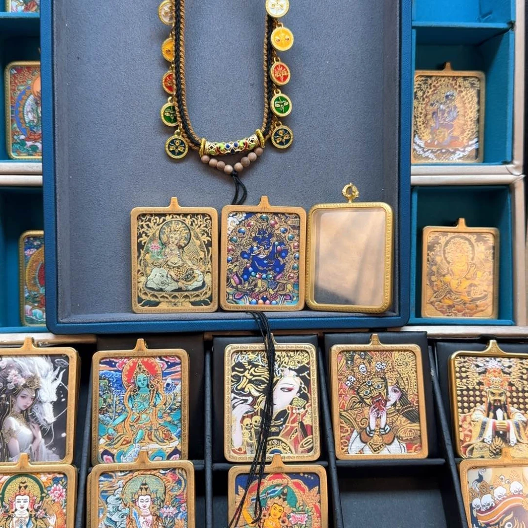 吊坠暴****胞唐卡…………