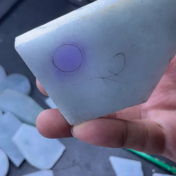 定制翡翠未镶嵌翡翠