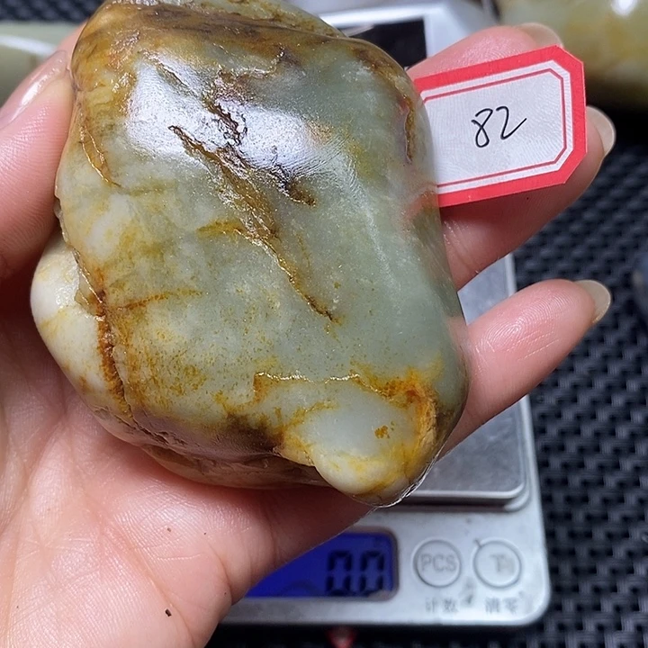 和田玉未镶嵌珠宝奇石82