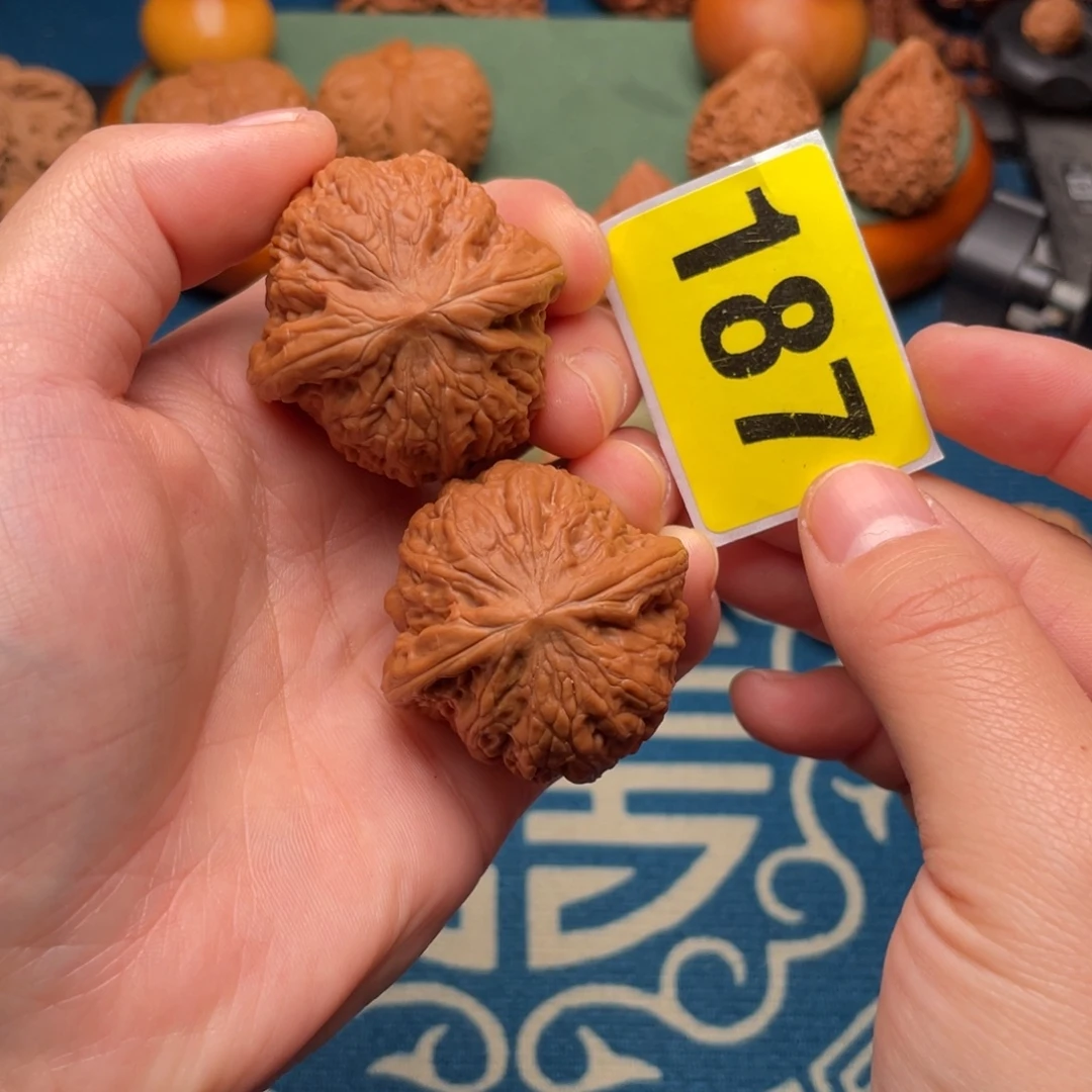 吊坠文玩核桃38.5精品铁锤187号