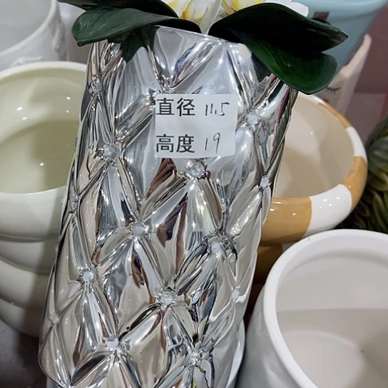 多肉绿植陶瓷花盆9.9包邮，有孔