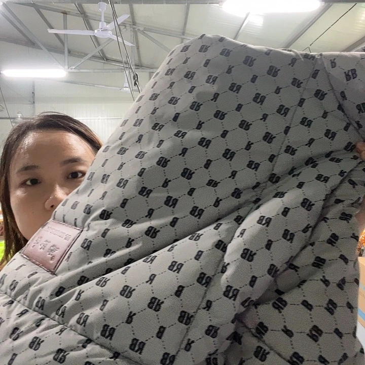 登山服护肩款月光灰色