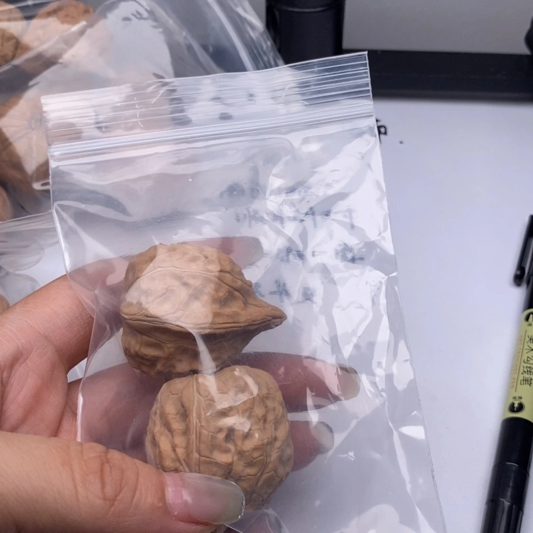 文玩核桃吊坠龟甲纹