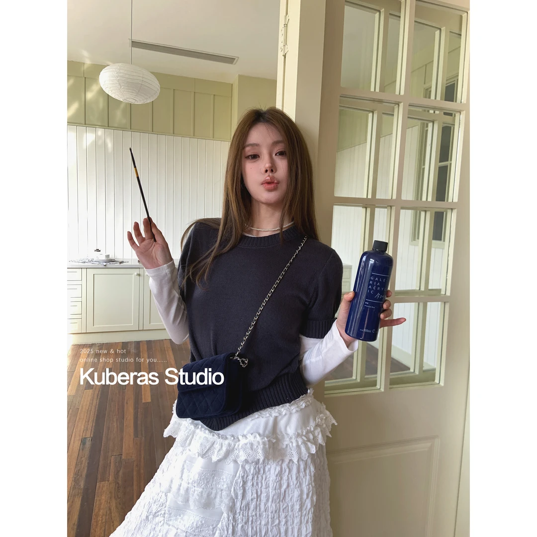 KUBERAS 休闲百搭短款圆领翻边扣子短袖针织衫修身显瘦收腰小上衣