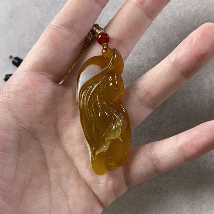 未镶嵌岫玉挂件吊坠