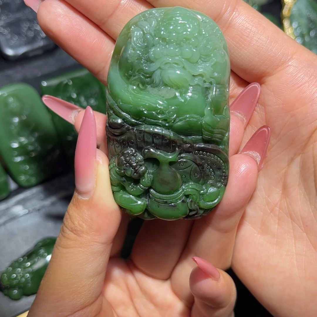 和田玉未镶嵌挂件