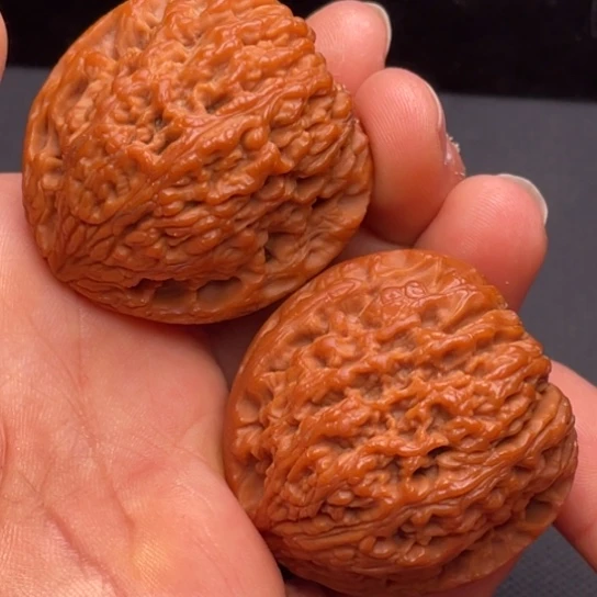 文玩核桃把件秦岭山脉核桃