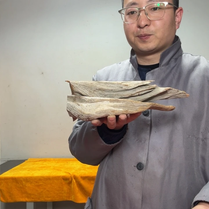 小***露香榧木工艺品精选