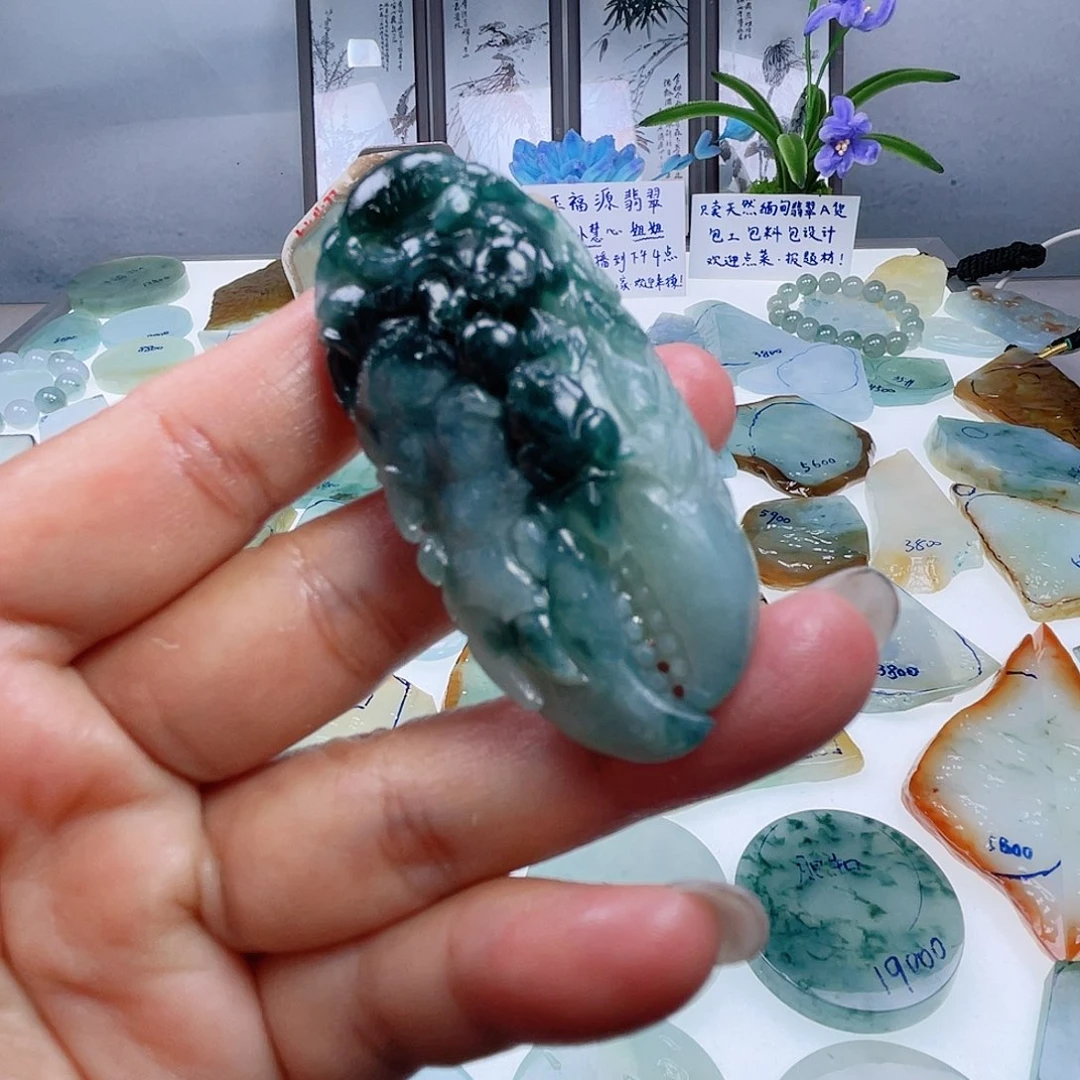 定制翡翠未镶嵌定制翡翠未镶嵌