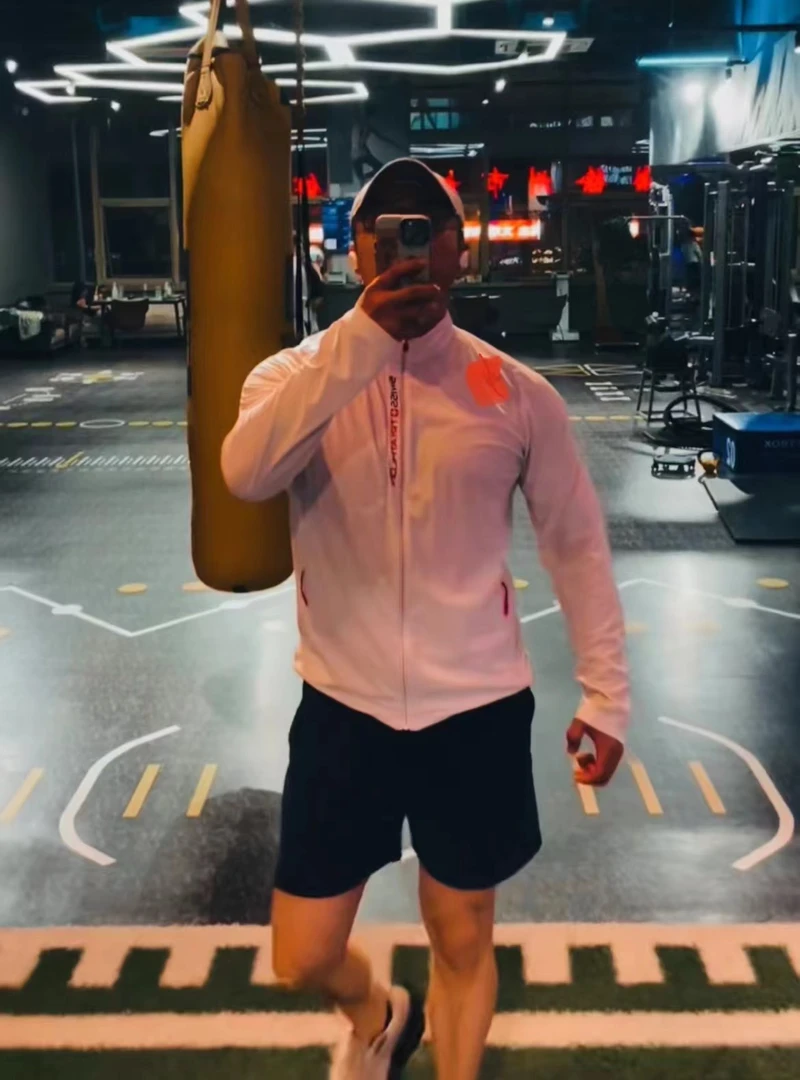 {极限X混纺T恤}套激光三色多拉链