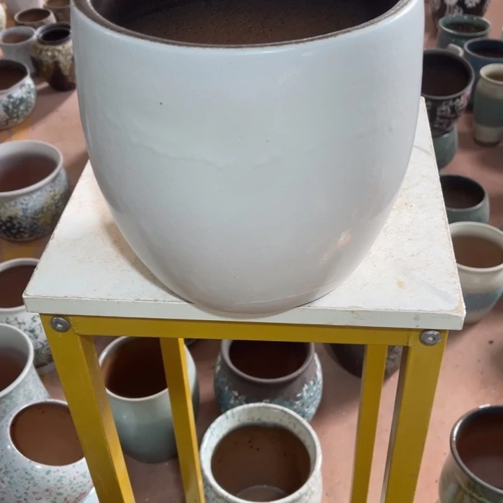 紫砂花盆口径20高度20一只瑕疵