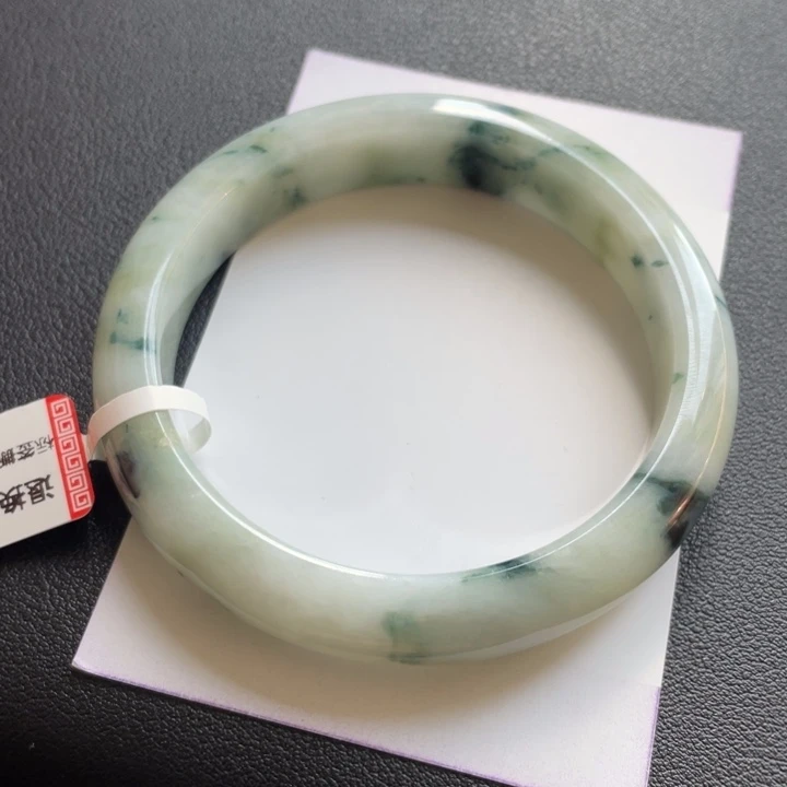 翡翠未镶嵌手镯05