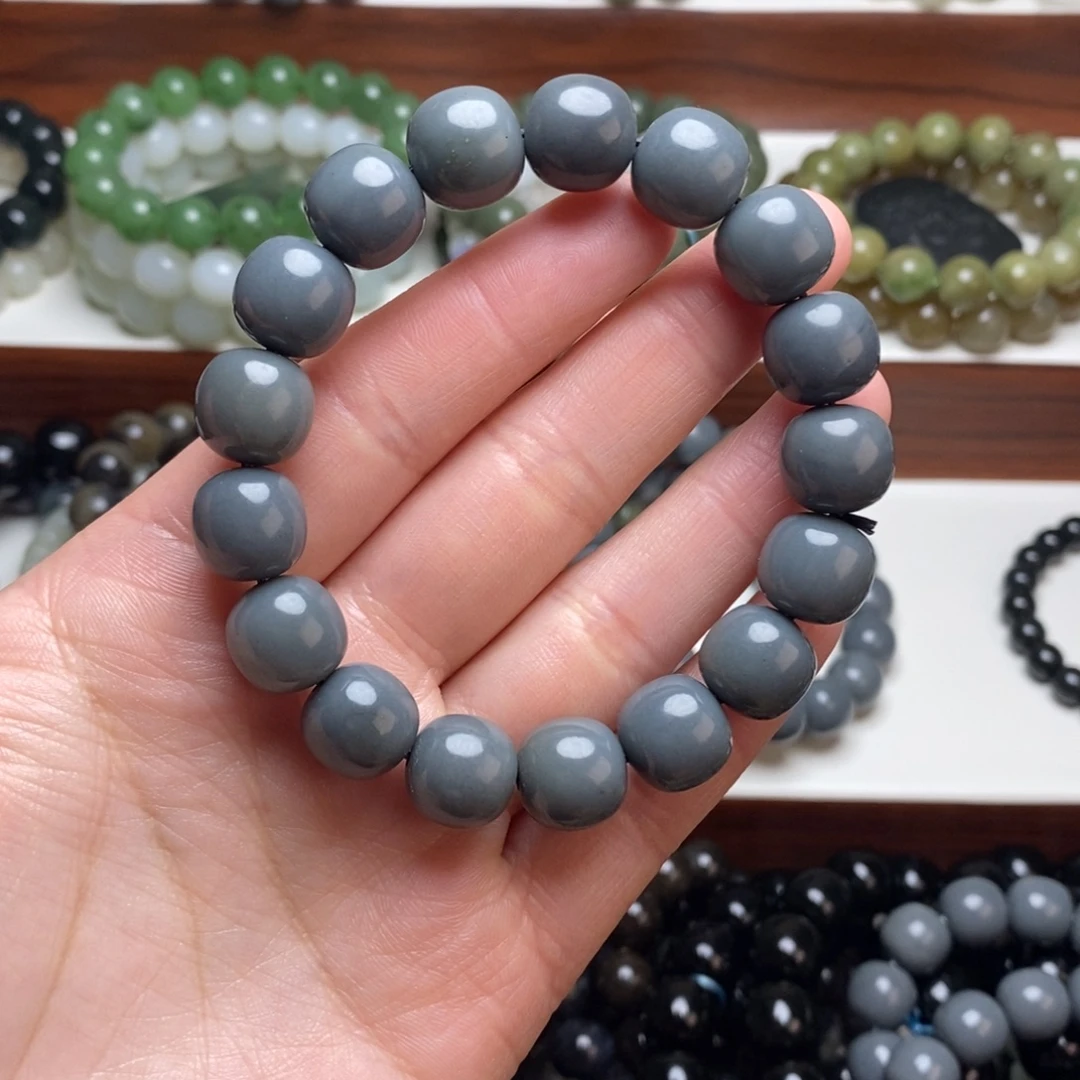 和田玉未镶嵌手串