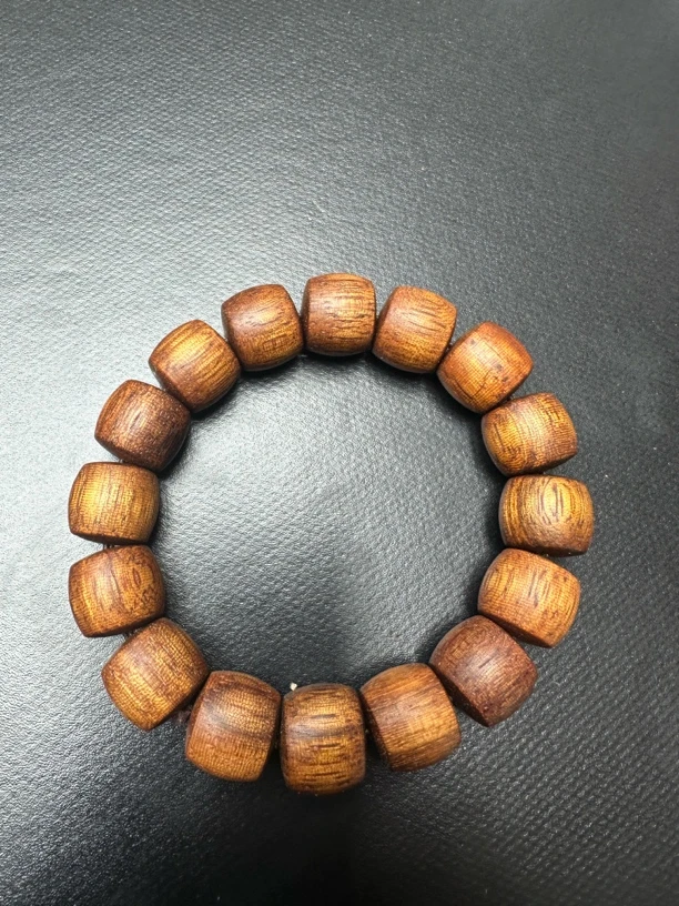 J链接93号木制手串