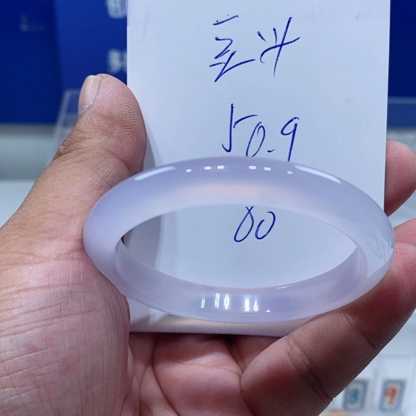 【闪购商品】玛瑙/玉髓手镯未镶嵌豆***?