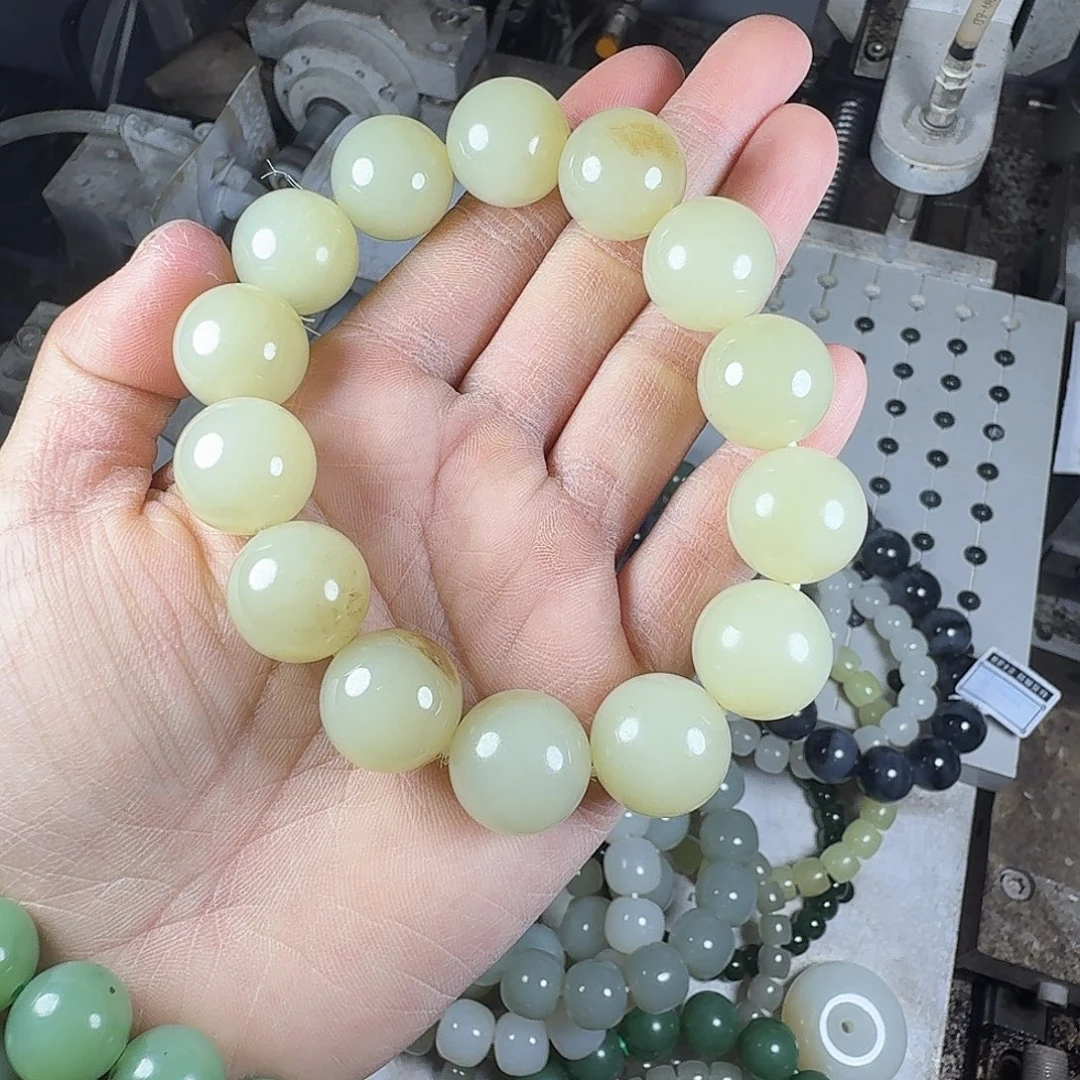 和田玉未镶嵌手链